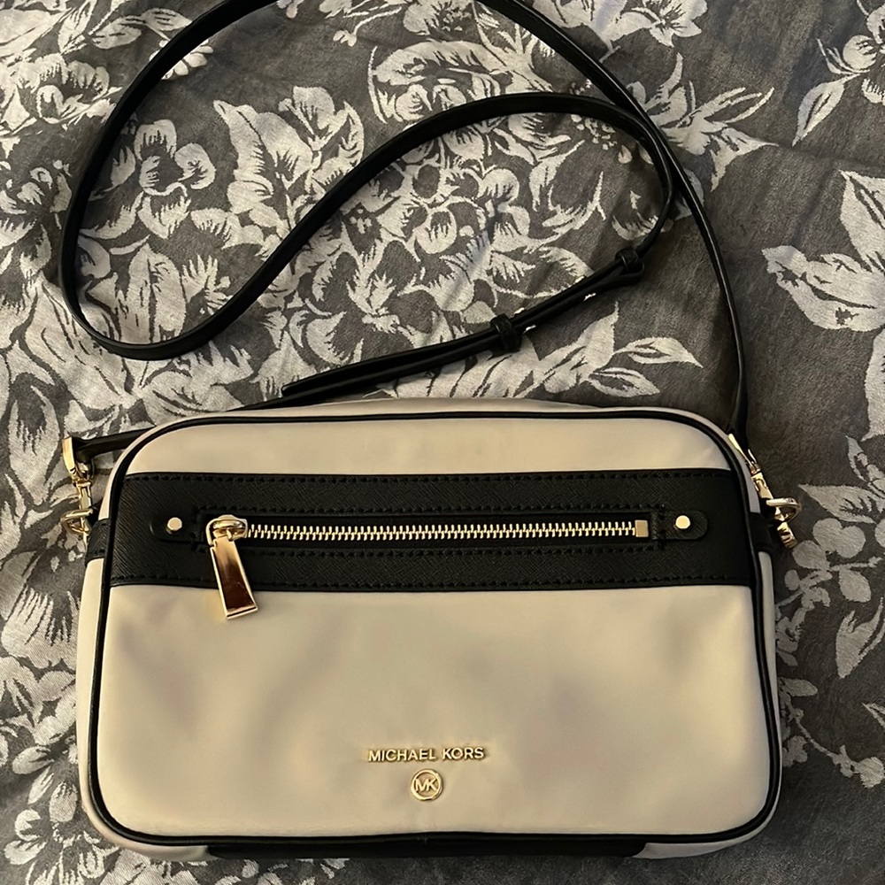 Michael Kors Purse - gentle used